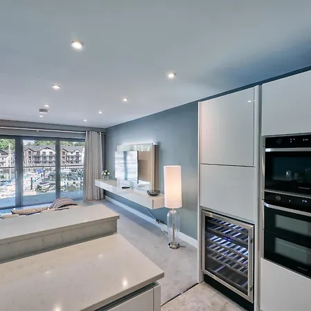2 Bedroom Marina View At Windermere Marina Village * Bowness-on-Windermere