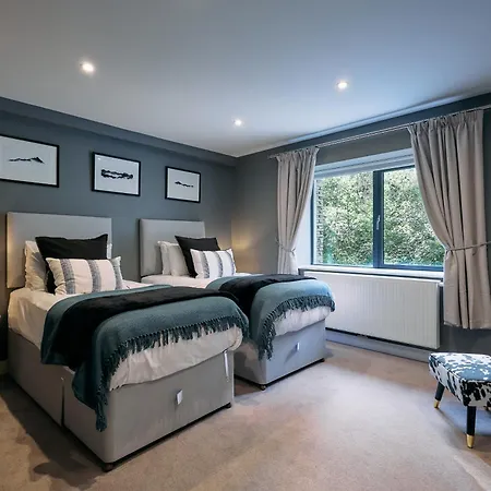 2 Bedroom Marina View At Windermere Marina Village